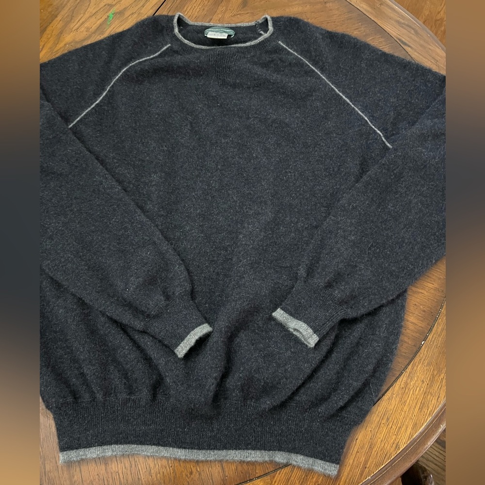 Hammacher Schlemmer washable cashmere sweater